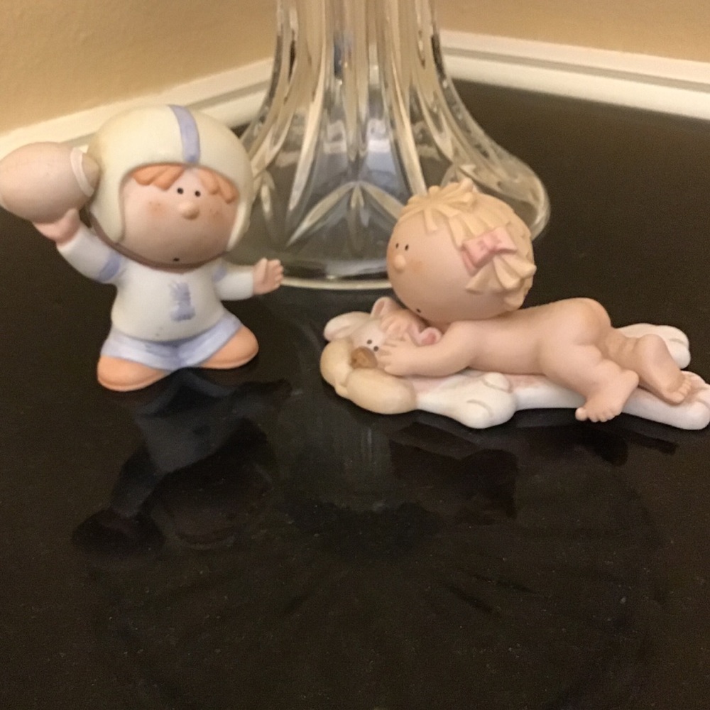 Bumpkins figurines. Vintage